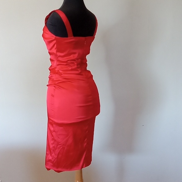 Voom! Cherry red satin knee length summer wiggle dress by Le Chateau size XS - Picture 5 of 7